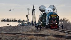 Вывоз и установка PH Союз-ФГ с ТПК Союз ТМА-12М на космодроме Байконур Вывоз и установка PH Союз-ФГ с ТПК Союз ТМА-12М на космодроме Байконур