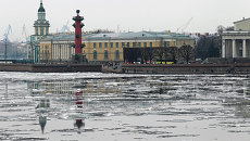 Весна пришла в Санкт-Петербург. Архивное фото Весна пришла в Санкт-Петербург. Архивное фото