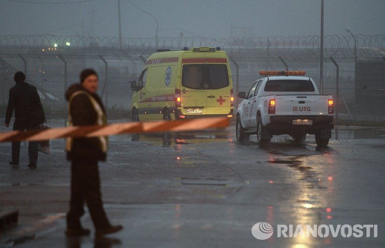 Крушение самолета во Внуково Крушение самолета во Внуково
