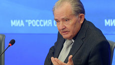 Заведующий кафедрой современного русского языка Московского государственного областного университета Павел Лекант Заведующий кафедрой современного русского языка Московского государственного областного университета Павел Лекант