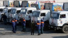 14-й российский гуманитарный конвой МЧС РФ прибыл на разгрузку в Донецк 14-й российский гуманитарный конвой МЧС РФ прибыл на разгрузку в Донецк