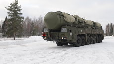 Подвижный грунтовый ракетный комплекс Ярс. Архивное фото Подвижный грунтовый ракетный комплекс Ярс. Архивное фото