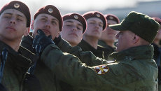 Военнослужащие Отдельной дивизии оперативного назначения им. Дзержинского. Архивное фото Военнослужащие Отдельной дивизии оперативного назначения им. Дзержинского. Архивное фото