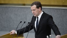Председатель правительства России Дмитрий Медведев выступает в Государственной Думе РФ с отчетом правительства Председатель правительства России Дмитрий Медведев выступает в Государственной Думе РФ с отчетом правительства