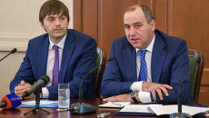 Глава КЧР Рашид Темрезов Глава КЧР Рашид Темрезов