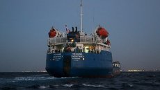 Танкер, задержанный береговой охраной, на военно-морской базе в Триполи. 16 сентября, 2015 Танкер, задержанный береговой охраной, на военно-морской базе в Триполи. 16 сентября, 2015
