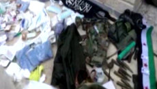 Сирийские военные показали захваченные у террористов трофеи в Тель-Скеке Сирийские военные показали захваченные у террористов трофеи в Тель-Скеке