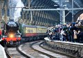 Паровоз Летучий шотландец на вокзале Кингс-Кросс в Лондоне, 25 февраля 2016 Паровоз Летучий шотландец на вокзале Кингс-Кросс в Лондоне, 25 февраля 2016