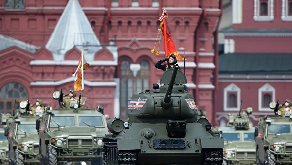 Фото военный парад в москве