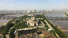 Вид на Пхеньян. Архивное фото Вид на Пхеньян. Архивное фото