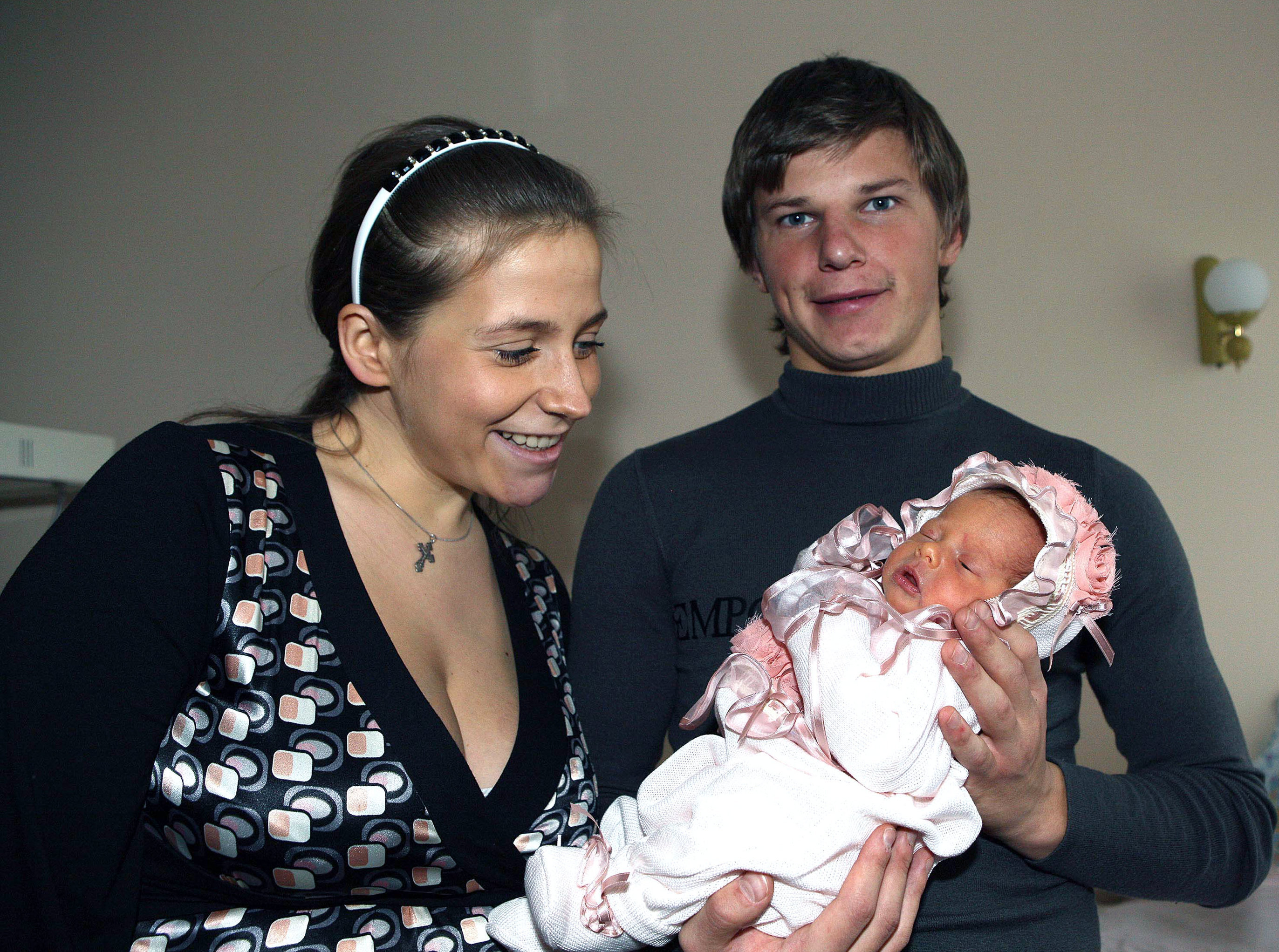 Рождение ребенка у бывшего мужа. Барановская жена Аршавина.