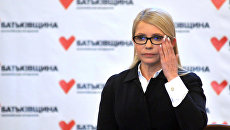 Лидер всеукраинского объединения Батькивщина Юлия Тимошенко во время пресс-конференции во Львове. Архивное фото Лидер всеукраинского объединения Батькивщина Юлия Тимошенко во время пресс-конференции во Львове. Архивное фото