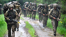 Военнослужащие вооруженных сил Соединенного королевства. Архивное фото Военнослужащие вооруженных сил Соединенного королевства. Архивное фото