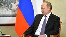 Президент РФ Владимир Путин в преддверии саммита Группы двадцати в китайском городе Ханчжоу. Архивное фото Президент РФ Владимир Путин в преддверии саммита Группы двадцати в китайском городе Ханчжоу. Архивное фото