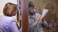 Гендиректор типографии Печатный экспресс на Алтуфьевском шоссе Сергей Москвин в Останкинском районном суде. 6 сентября 2016 Гендиректор типографии Печатный экспресс на Алтуфьевском шоссе Сергей Москвин в Останкинском районном суде. 6 сентября 2016
