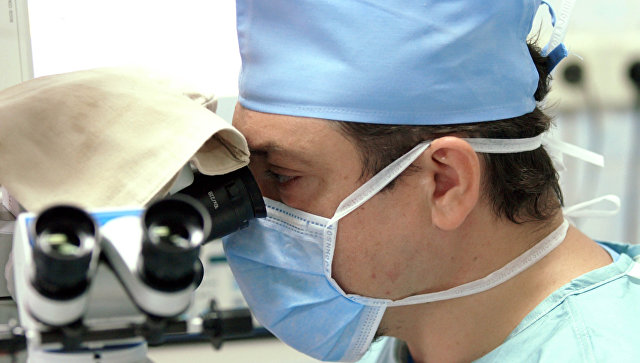 Минздрав проверит данные о потере зрения у пациентов поликлиники в российской столице