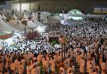 Паломники в палаточном лагере в Мине Паломники в палаточном лагере в Мине