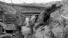 Британские солдаты в окопе. Битва при Сомме. 1916 год Британские солдаты в окопе. Битва при Сомме. 1916 год