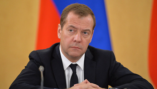 ЦИК сообщил, кому достанутся депутатские мандаты Медведева и Собянина