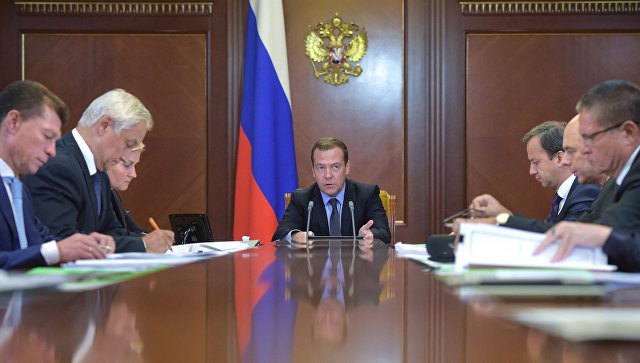 Медведев заявил о сложности пенсионного вопроса