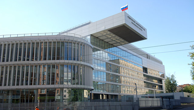 Суд в Москве начнет рассматривать иск экс-банкира Антонова к Литве