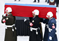 Прощание с российским послом Андреем Карловым в аэропорту Анкары Прощание с российским послом Андреем Карловым в аэропорту Анкары