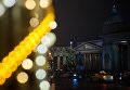 Новогодняя иллюминация на одной из улиц Санкт-Петербурга Новогодняя иллюминация на одной из улиц Санкт-Петербурга
