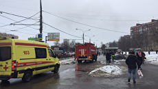 Дым у метро Коломенское, где раздался хлопок. 22 декабря 2016 Дым у метро Коломенское, где раздался хлопок. 22 декабря 2016