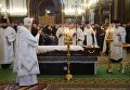 Патриарх Московский и всея Руси Кирилл проводит отпевание посла РФ в Турции Андрея Карлова в храме Христа Спасителя Патриарх Московский и всея Руси Кирилл проводит отпевание посла РФ в Турции Андрея Карлова в храме Христа Спасителя