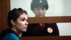 Варвара Караулова в Московском окружном военном суде. 22 декабря 2016. Архивное фото Варвара Караулова в Московском окружном военном суде. 22 декабря 2016. Архивное фото