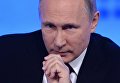 Президент РФ Владимир Путин на двенадцатой большой ежегодной пресс-конференции в Центре международной торговли на Красной Пресне Президент РФ Владимир Путин на двенадцатой большой ежегодной пресс-конференции в Центре международной торговли на Красной Пресне