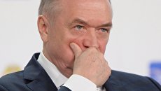 Президент Торгово-промышленной палаты РФ Сергей Катырин участвует в панельной дискуссии Устойчивый экономический рост: модель для России на VIII Гайдаровском форуме Россия и мир: выбор приоритетов в Москве. Президент Торгово-промышленной палаты РФ Сергей Катырин участвует в панельной дискуссии Устойчивый экономический рост: модель для России на VIII Гайдаровском форуме Россия и мир: выбор приоритетов в Москве.