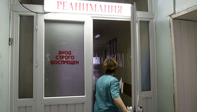В Петербурге девочка попала в реанимацию после удара качелями 