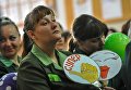 Зрители на конкурсе красоты среди осужденных женщин Мисс весна - 2017 в колонии общего режима для женщин ИК-10 УФСИН России по Приморскому краю Зрители на конкурсе красоты среди осужденных женщин Мисс весна - 2017 в колонии общего режима для женщин ИК-10 УФСИН России по Приморскому краю
