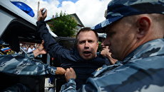 Лидер столичного отделения незарегистрированной Партии прогресса Николай Ляскин. Архивное фото Лидер столичного отделения незарегистрированной Партии прогресса Николай Ляскин. Архивное фото