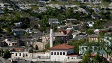 Вид на Большую Ханскую мечеть в Бахчисарае в Крыму. Архивное фото Вид на Большую Ханскую мечеть в Бахчисарае в Крыму. Архивное фото