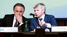 Виталий Мутко и Павел Колобков на итоговом заседании коллегии Минспорта РФ. Архивное фото Виталий Мутко и Павел Колобков на итоговом заседании коллегии Минспорта РФ. Архивное фото