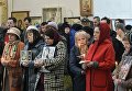 Панихида в Троице-Измайловском соборе Санкт-Петербурга по погибшим при взрыве в метро Панихида в Троице-Измайловском соборе Санкт-Петербурга по погибшим при взрыве в метро