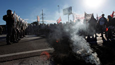 24-часовая национальная забастовка против политики президента в Буэнос-Айресе 24-часовая национальная забастовка против политики президента в Буэнос-Айресе