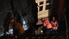 Столкновение пассажирского поезда и электрички на западе Москвы Столкновение пассажирского поезда и электрички на западе Москвы