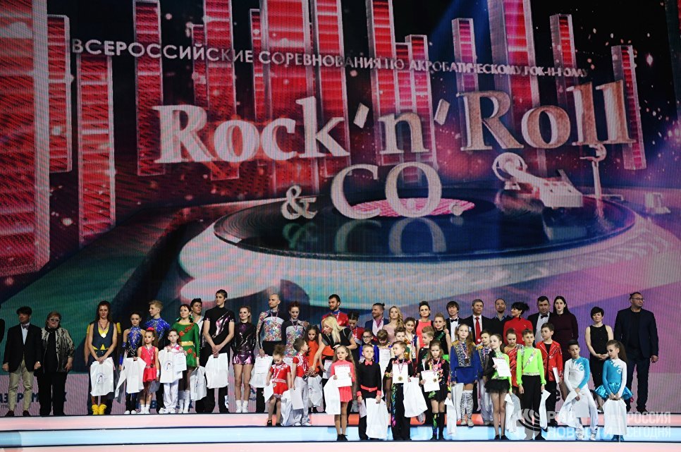 Участники всероссийских соревнований по акробатическому рок-н-роллу Rock’n’Roll &CO. в Москве Участники всероссийских соревнований по акробатическому рок-н-роллу Rock’n’Roll &CO. в Москве