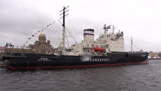 Парад морских великанов: фестиваль ледоколов проходит в Санкт-Петербурге Парад морских великанов: фестиваль ледоколов проходит в Санкт-Петербурге