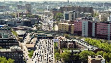 Автомобильное движение в Москве. Архивное фото Автомобильное движение в Москве. Архивное фото