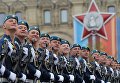 Военнослужащие на военном параде, посвященном 72-й годовщине Победы в Великой Отечественной войне 1941-1945 годов Военнослужащие на военном параде, посвященном 72-й годовщине Победы в Великой Отечественной войне 1941-1945 годов