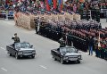 Командующий парадом генерал-майор Рустам Мурадов (слева) и командующий 41-й общевойсковой армией генерал-лейтенант Алексей Завизьон во время военного парада на площади им Ленина в Новосибирске, посвящённого 72-й годовщине Победы в Великой Отечественной войне 1941-1945 годов Командующий парадом генерал-майор Рустам Мурадов (слева) и командующий 41-й общевойсковой армией генерал-лейтенант Алексей Завизьон во время военного парада на площади им Ленина в Новосибирске, посвящённого 72-й годовщине Победы в Великой Отечественной войне 1941-1945 годов