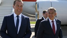 Председатель правительства РФ Дмитрий Медведев, президент Республики Татарстан Рустам Минниханов и полномочный представитель президента в Приволжском федеральном округе Михаил Бабич. 25 мая 2017 Председатель правительства РФ Дмитрий Медведев, президент Республики Татарстан Рустам Минниханов и полномочный представитель президента в Приволжском федеральном округе Михаил Бабич. 25 мая 2017