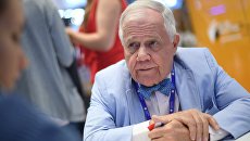 Председатель Beeland Interests Inc. Джим Роджерс на Санкт-Петербургском международном экономическом форуме 2017 Председатель Beeland Interests Inc. Джим Роджерс на Санкт-Петербургском международном экономическом форуме 2017