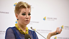 Вдова экс-депутата Госдумы РФ Дениса Вороненкова, оперная певица Мария Максакова Вдова экс-депутата Госдумы РФ Дениса Вороненкова, оперная певица Мария Максакова