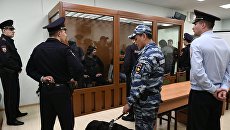 Обсуждение в Московском военной окружном суде вердикта присяжных по делу об убийстве политика Бориса Немцова. Архивное фото Обсуждение в Московском военной окружном суде вердикта присяжных по делу об убийстве политика Бориса Немцова. Архивное фото