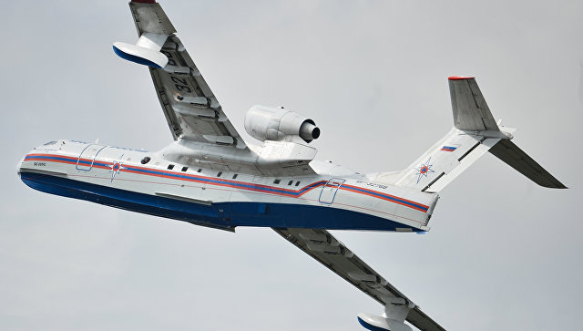 Самолет Бе-200. Архивное фото
